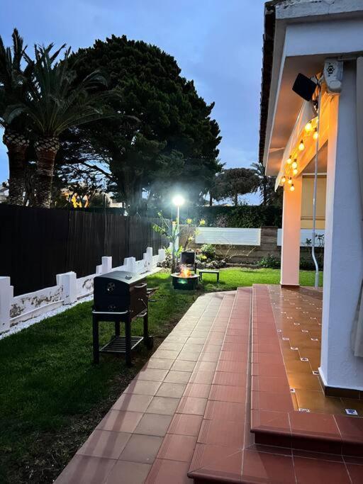 Chalet Puigval 50M De La Playa Valencia Exterior photo